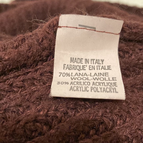 Brandy Melville Women’s One Size Pullover Lana Wool Blend Knit Sweater Burgundy - Picture 4 of 4